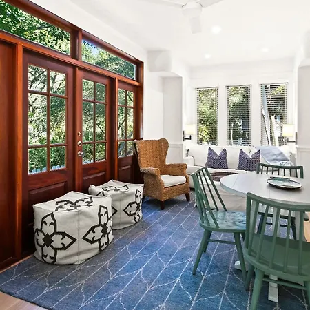 Villa Just For Fun Carriage House
